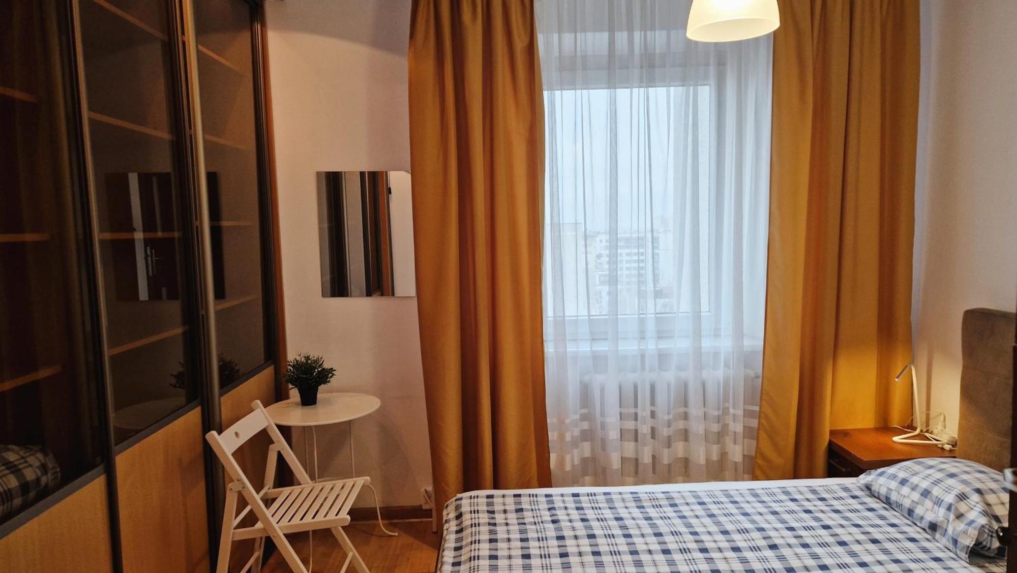 Hostel Niebieski Meander Blisko Metra *